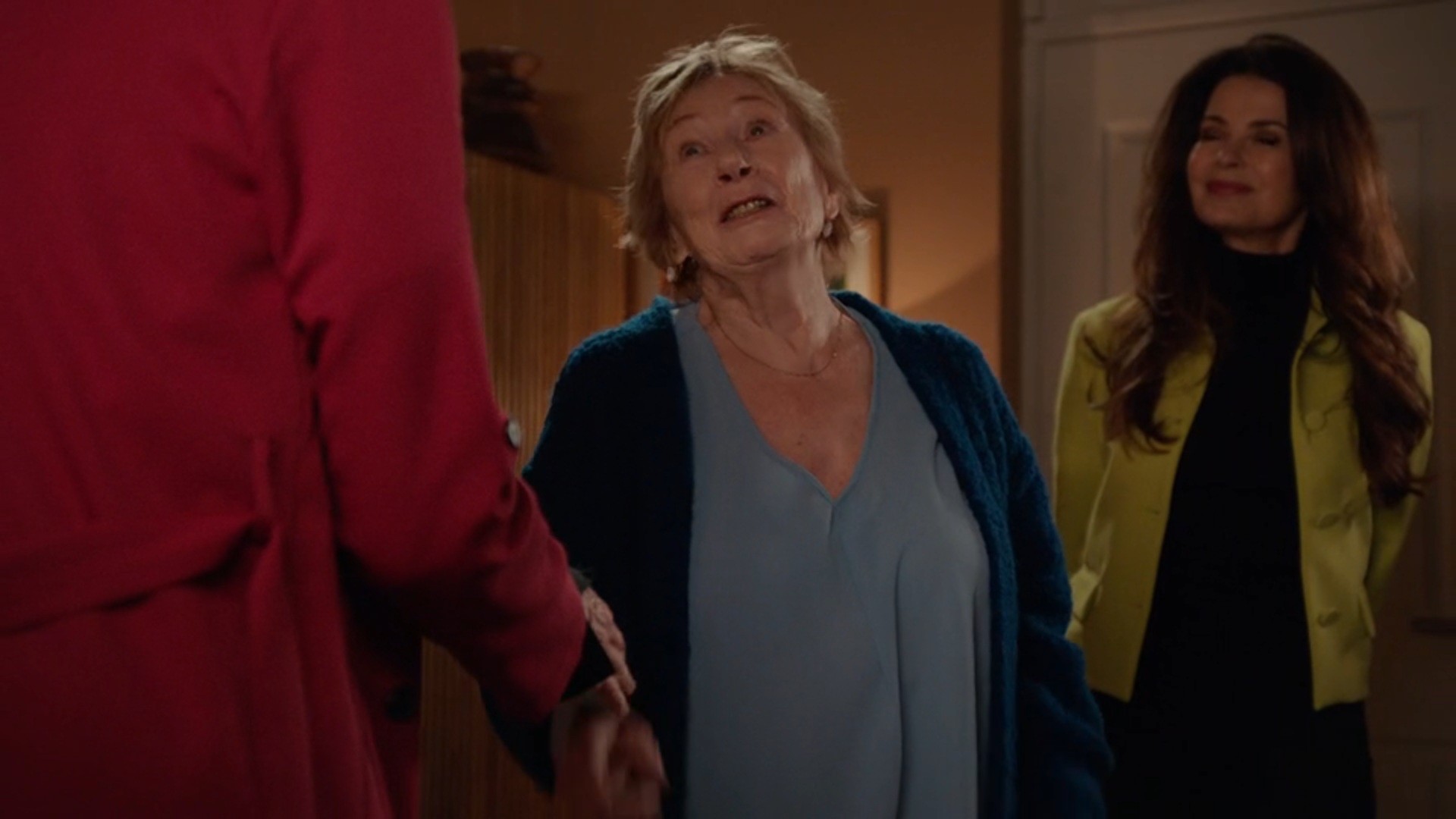 Laura maakt kennis met medebewoner Elizabeth